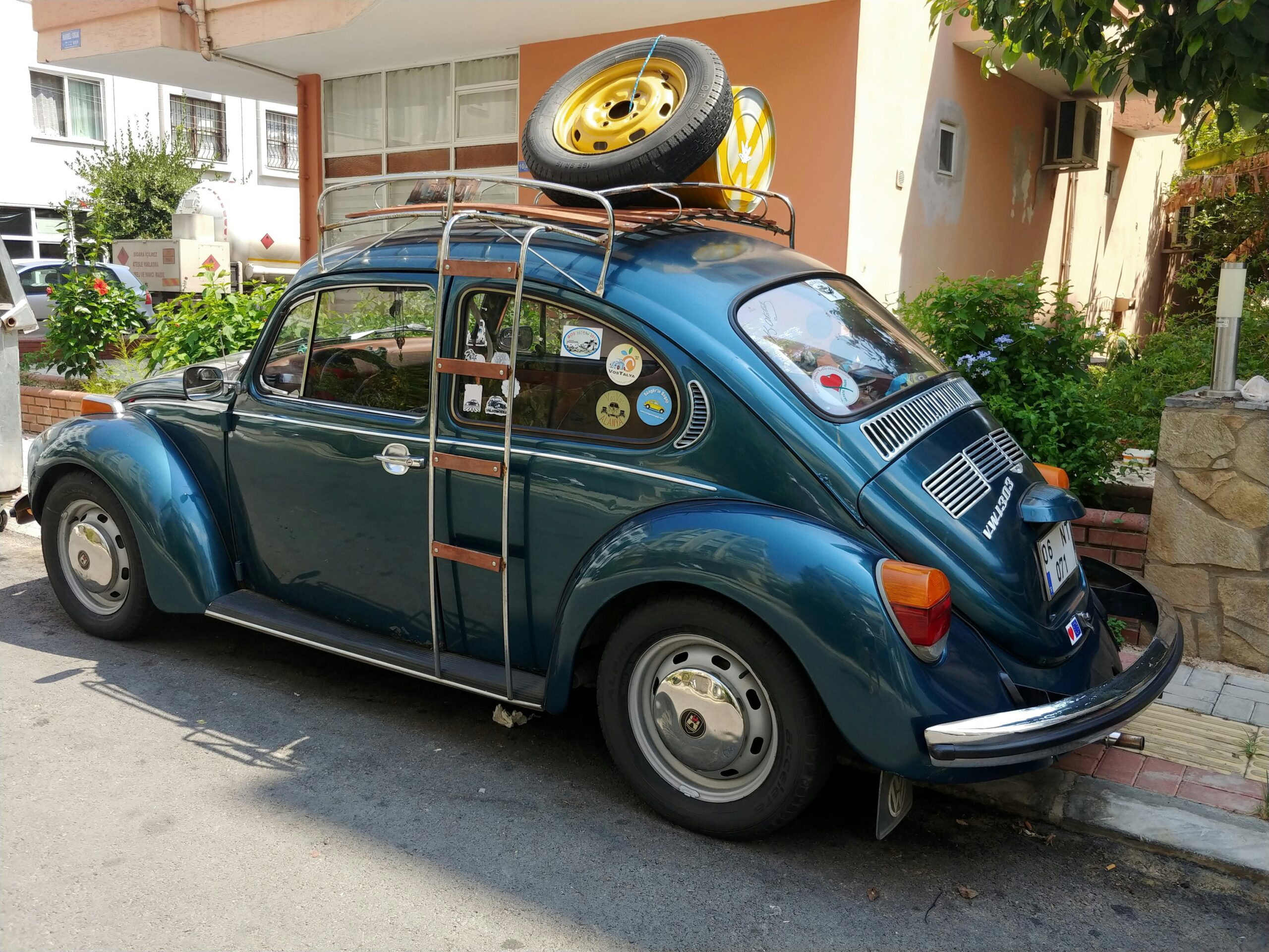 Hello World Featured Image